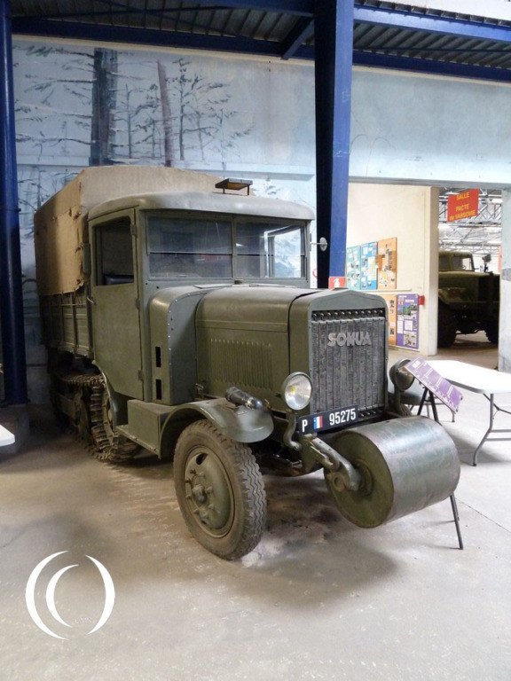 Somua Mcg French Half Track Artillery Tractor Landmarkscout